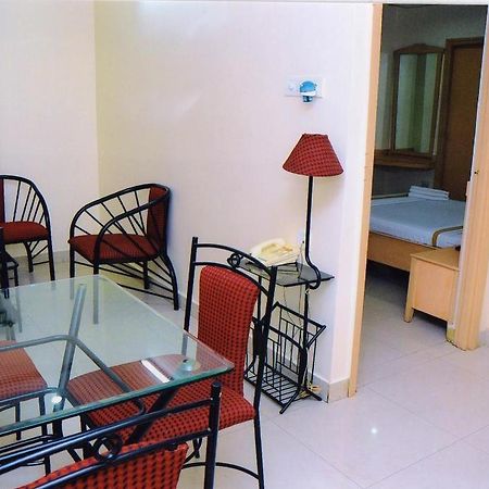 Hotel Padmini Residency حيدر أباد المظهر الخارجي الصورة
