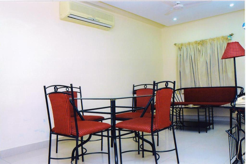 Hotel Padmini Residency حيدر أباد المظهر الخارجي الصورة