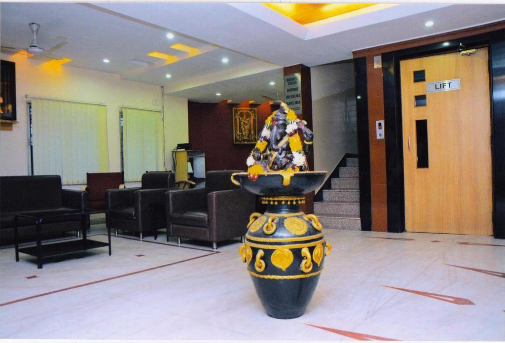 Hotel Padmini Residency حيدر أباد المظهر الخارجي الصورة